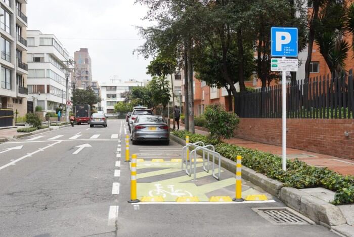 Bogotá actualiza sus tarifas de parqueo para 2026: Estos son los nuevos precios por minuto