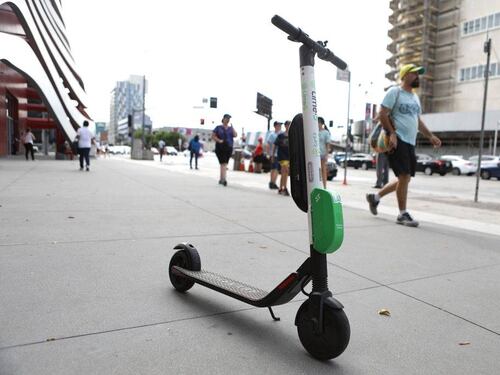 Patinetas eléctricas y bicicletas de alquiler podrán usar el espacio público