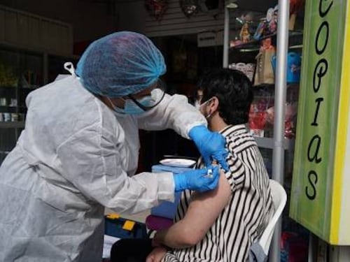 Alcaldía de Bogotá no hará compra de vacunas: todo será por el Gobierno nacional