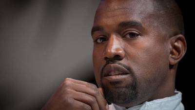La razón por la que Instagram suspendió la cuenta de Kanye West por 24 horas