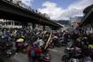 Así avanza la movilidad en Bogotá por movilizaciones del gremio de moteros