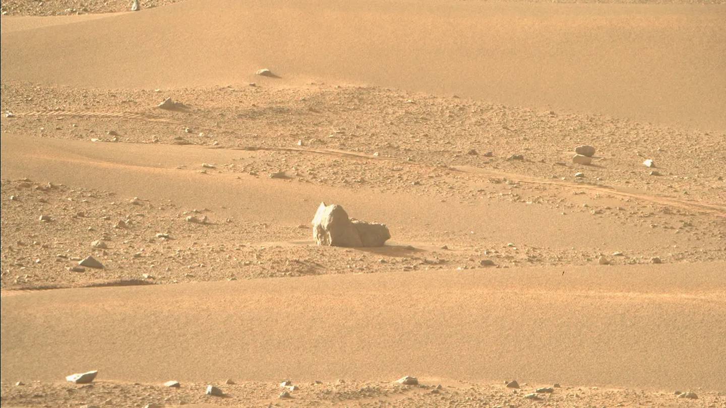 Roca con forma de gato en Marte