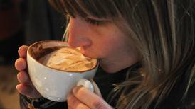 Juez de California obliga a Starbucks y a otras compañías a advertir a sus clientes que el café que venden podría causar cáncer