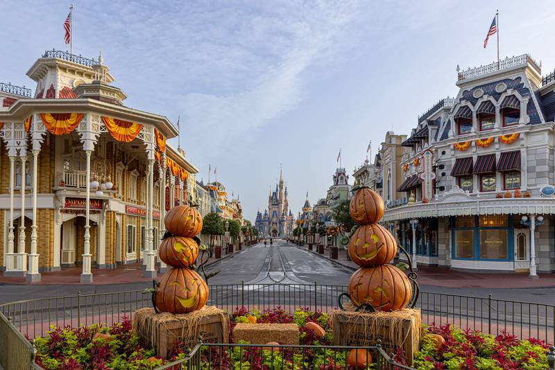 Comienza la celebración de Halloween en Disney.
